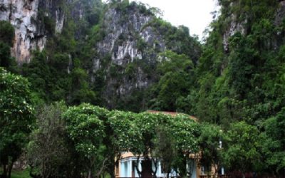 ຖ້ຳປະທານ ສຸພານຸວົງ